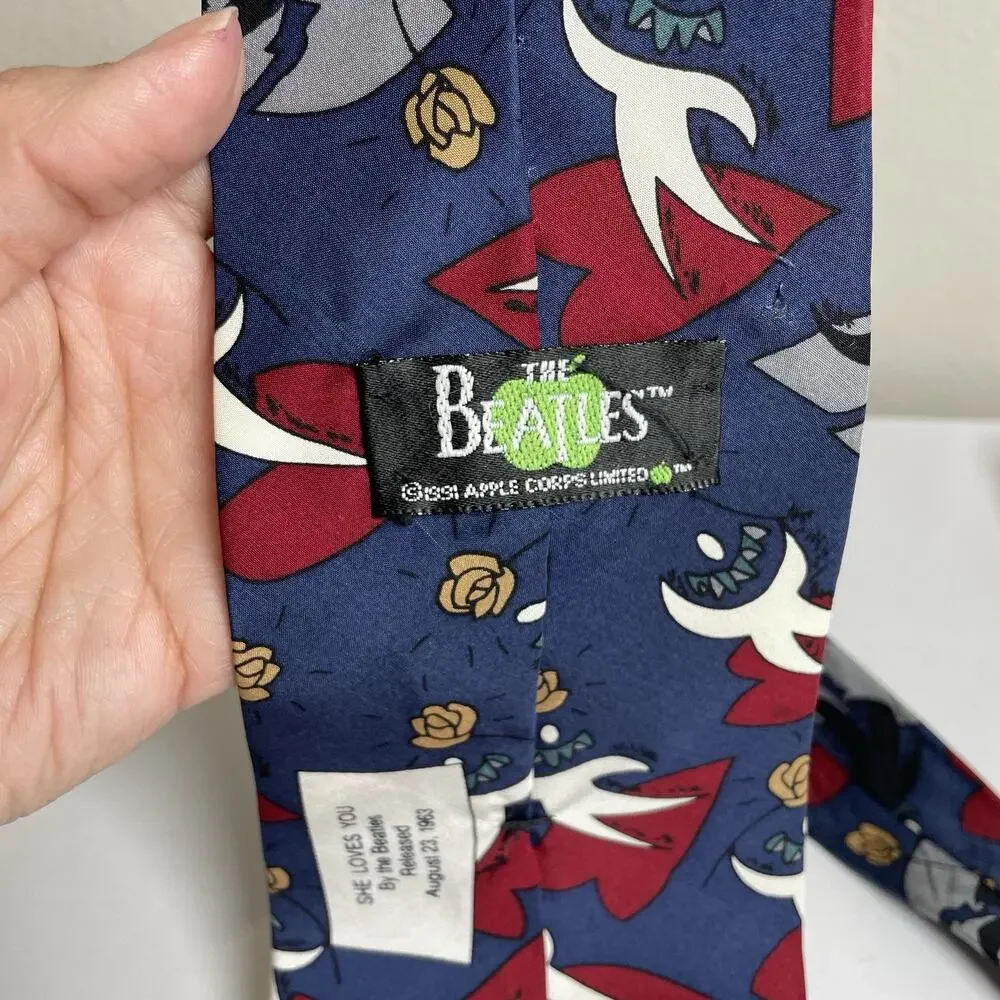 The Beatles SHE LOVES YOU 100% Silk Neck Tie 1991 Apple Corps Limited - Picture 4 of 7